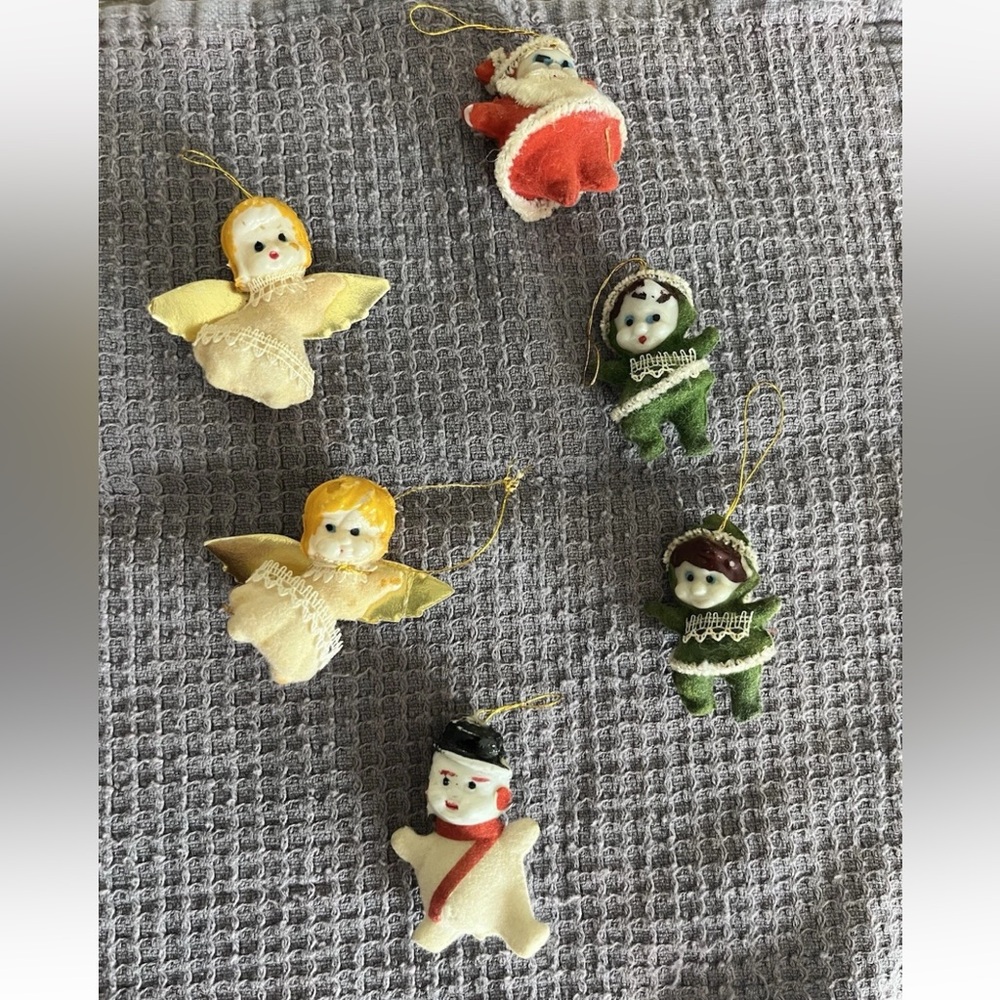 Vintage Christmas Ornaments Set